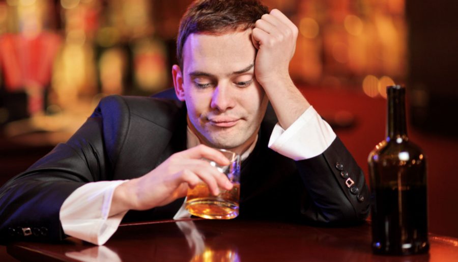 Sexy, agressivo, emotivo? Pesquisa identifica efeito de cada tipo de bebida alcoólica