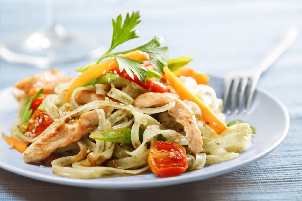 Dieta DASH, rica em frutas e vegetais, é ligada a menor risco de depressão, diz estudo!