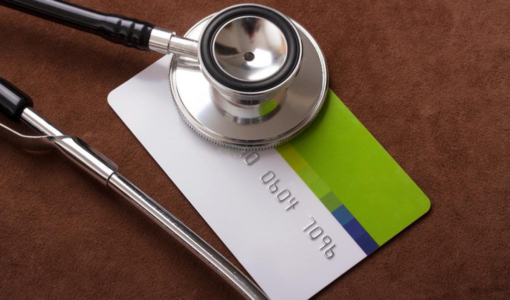 Plano de Saúde – reembolso de despesas médicas fora da rede conveniada