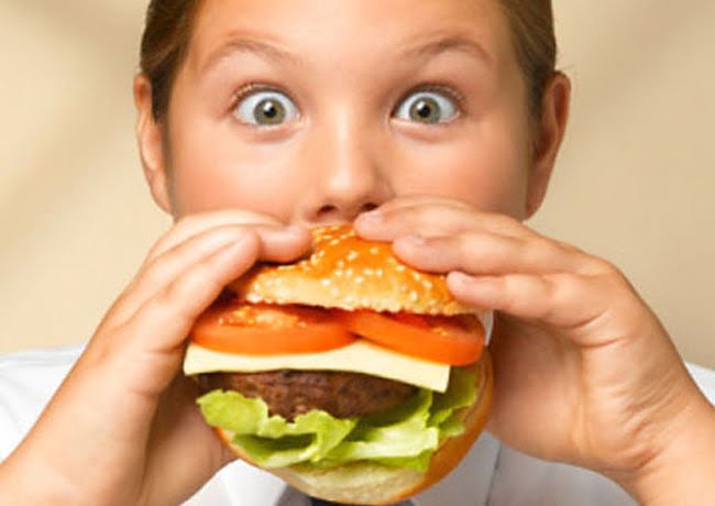 Brasil terá 11,3 milhões de crianças obesas em 2025, estima organização