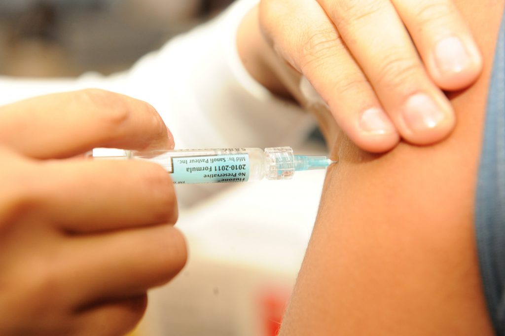 Atenção: vacinação contra gripe começou na segunda em todo o país!