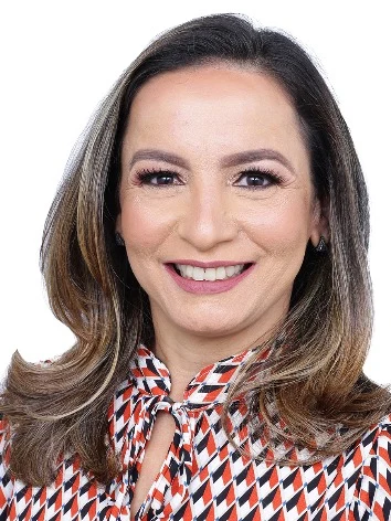 Official photo of Professora Marcivania