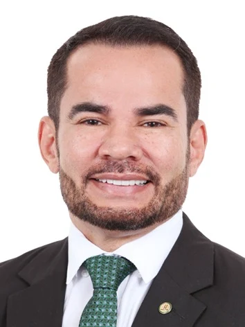 Foto oficial de Defensor Stélio Dener