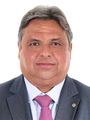 Foto oficial de Julio Arcoverde